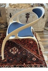 Go Chair - 1998 Bernhardt design, by Ross Lovegrove, powder coated magnesium frame