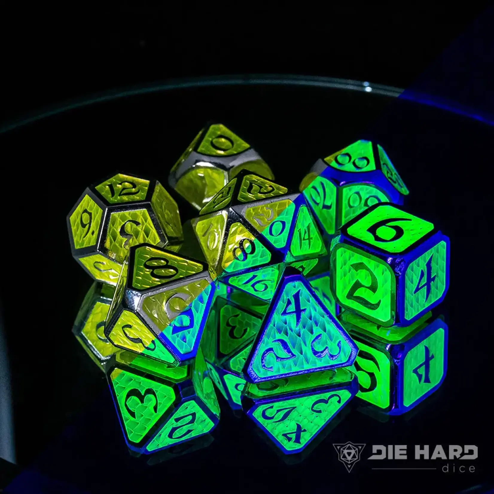 Die Hard Dice Die Hard Dice - Metal 7 Set - Afterdark Drakona Phosphor