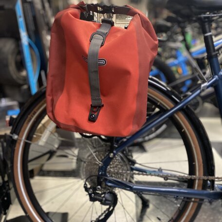 Frame Bags, Panniers, and Racks 