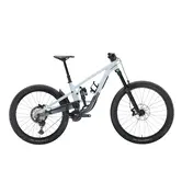 Rental 2024 Slash 8 XT