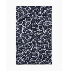 Geometry Geometry Solie Black Tea Towel