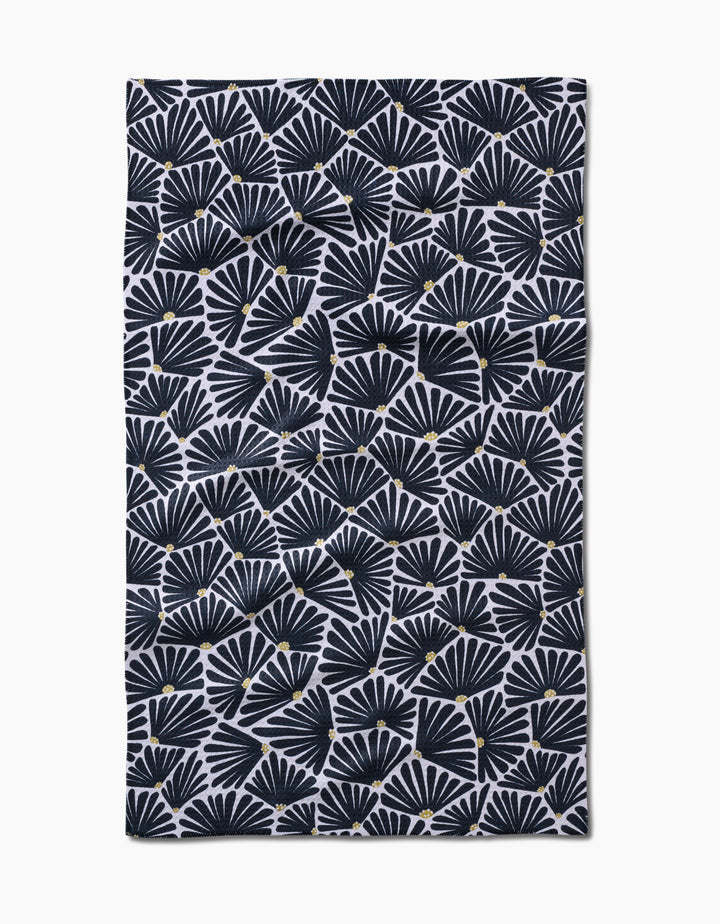Geometry Geometry Solie Black Tea Towel