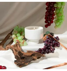 SRPH SRPH Intergalactic Oud Candle