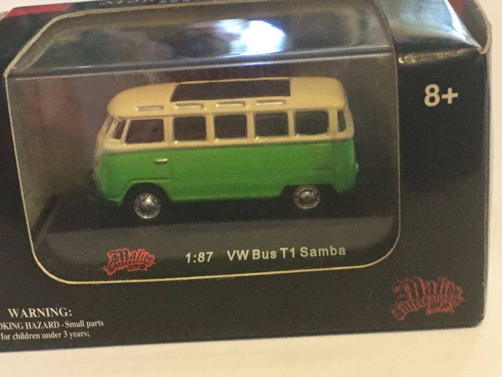 High Speed VW T1 Samba Bus - HO - Cream/Green