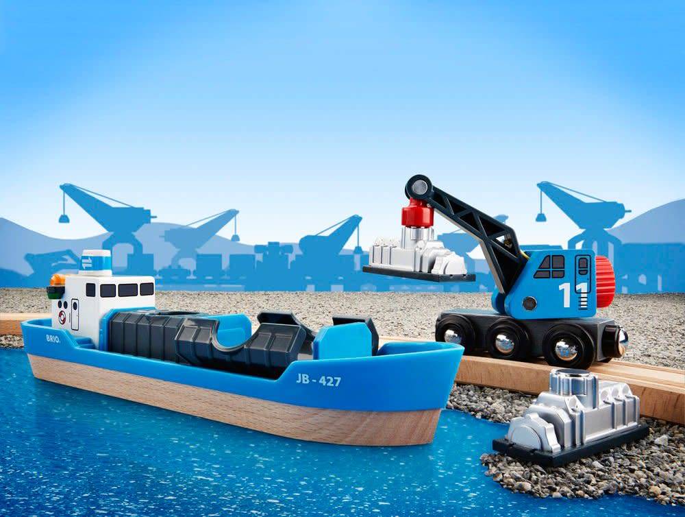 BRIO Freight Ship & Crane