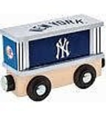 Baby Fanatic New York Yankees Boxcar - Wooden