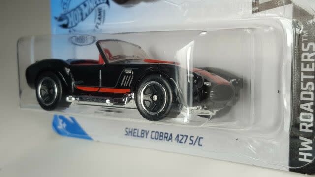 Hot Wheels 191/250  Shelby Cobra 427 S/C