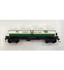BACHMANN #70187, Bachmnn N scale Quaker State 40' 3-Dome Tank Car - Used, As is