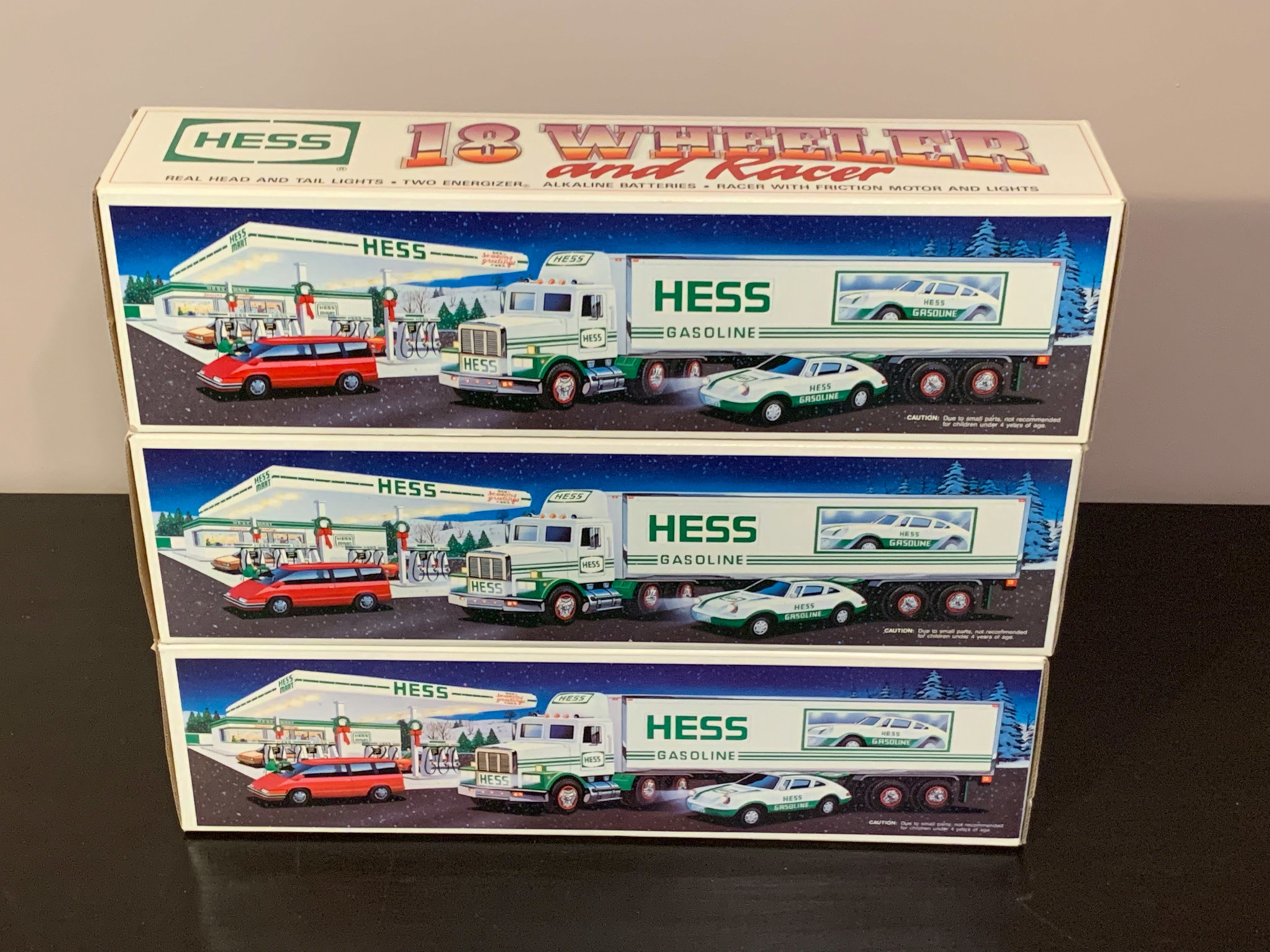HESS 1992 Hess 18 Wheeler and Racer
