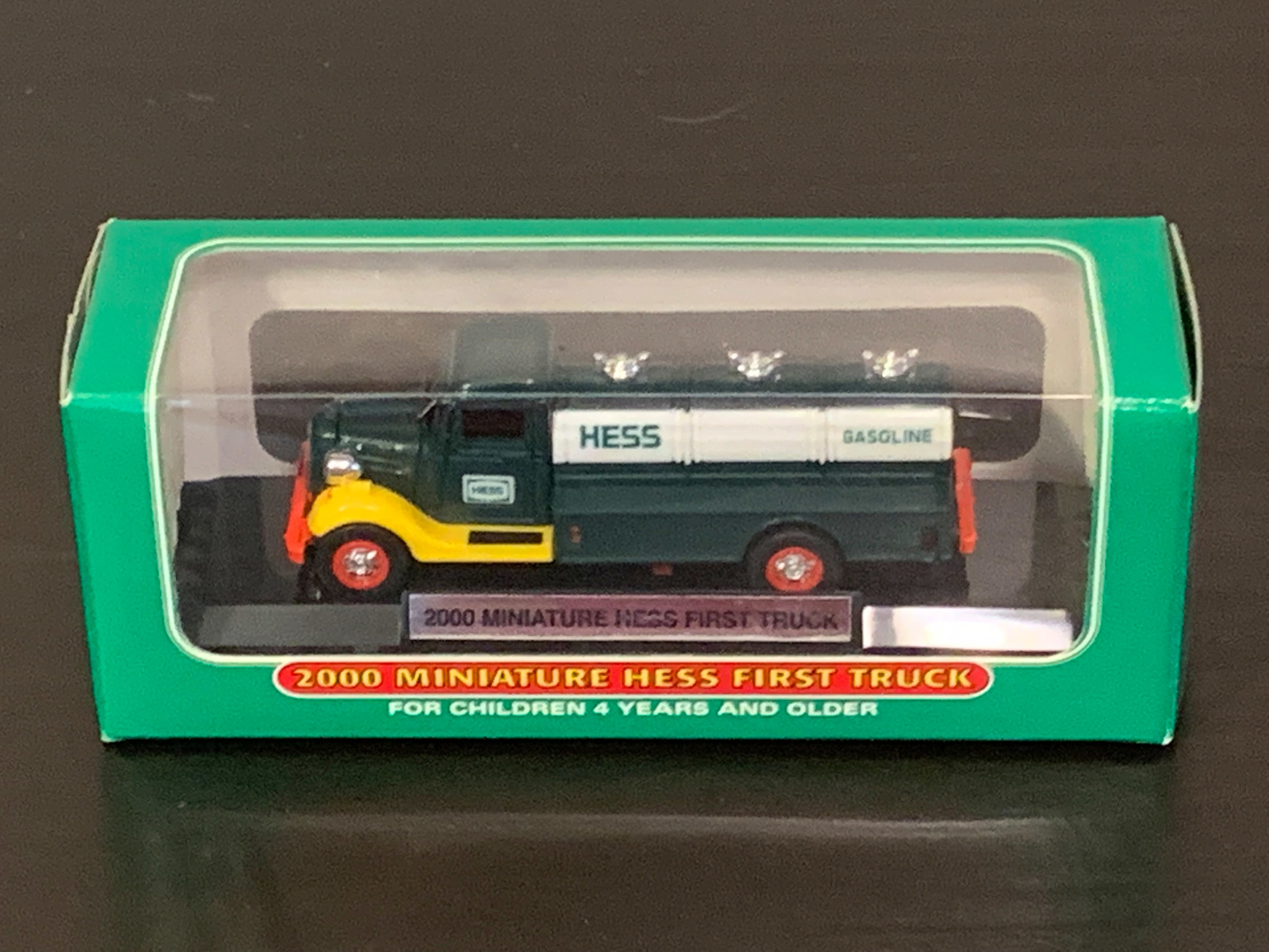 HESS 2000 Miniature Hess First Truck
