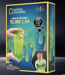 Blue Marble National Geographic Glow-In-The-Dark Slime Lab