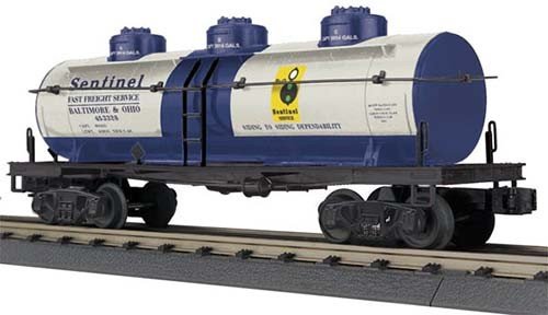 3073328	 - 	TANK CAR B & O 3 DOME