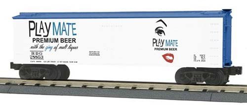 MTH - RailKing 3078053	 - 	Reefer Car PLAYMATE BEER