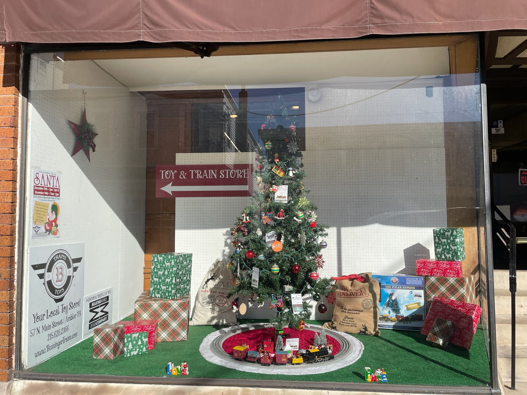 Stroll Down Main Street - Window Displays 2024