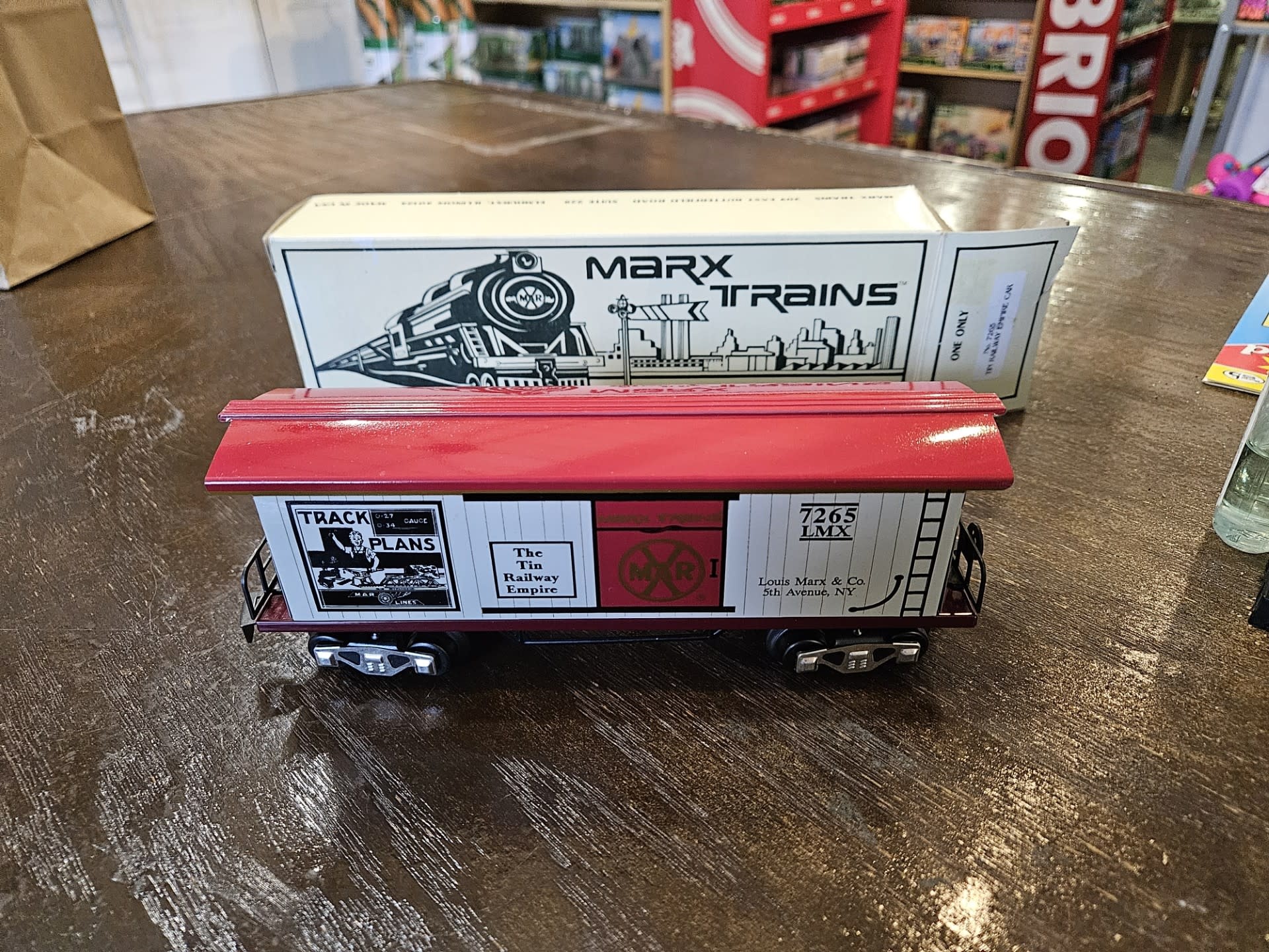 Marx Modern Marx Collectors Club Box Car #7265, Track Plans
