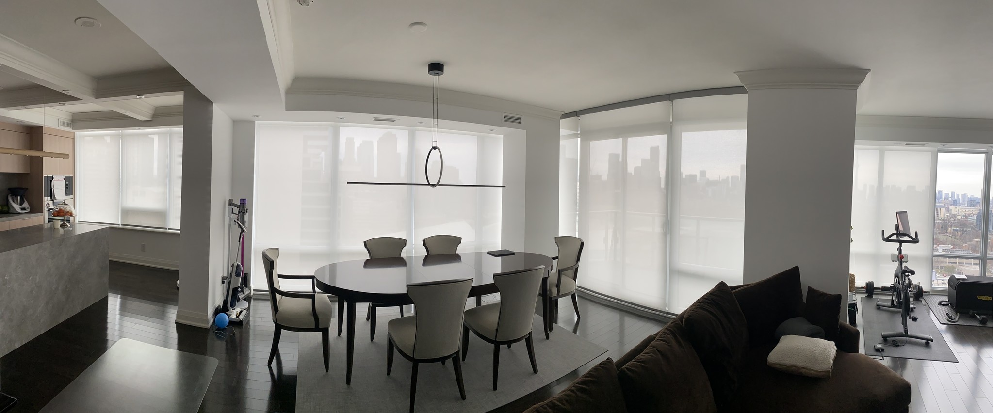 3 Advantages to Automatic Blinds, Shades & Drapery and 1 Major Disadvantage