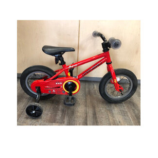 GARNEAU Garneau F-12 usagé - pompier rouge