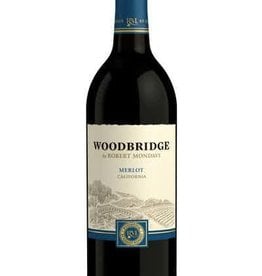 Woodbridge merlot 2017 ABV 13.5% 187 ML