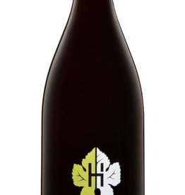 Hybrid Pinot Noir ABV: 13.8%  750 mL