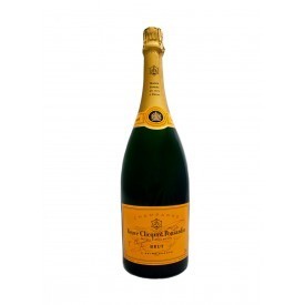 Buy Veuve Clicquot Brut Champagne Magnum 1.5L Online 
