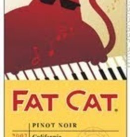 Fat Cat Pinot Noir 2016 ABV 12.5% 750 ml