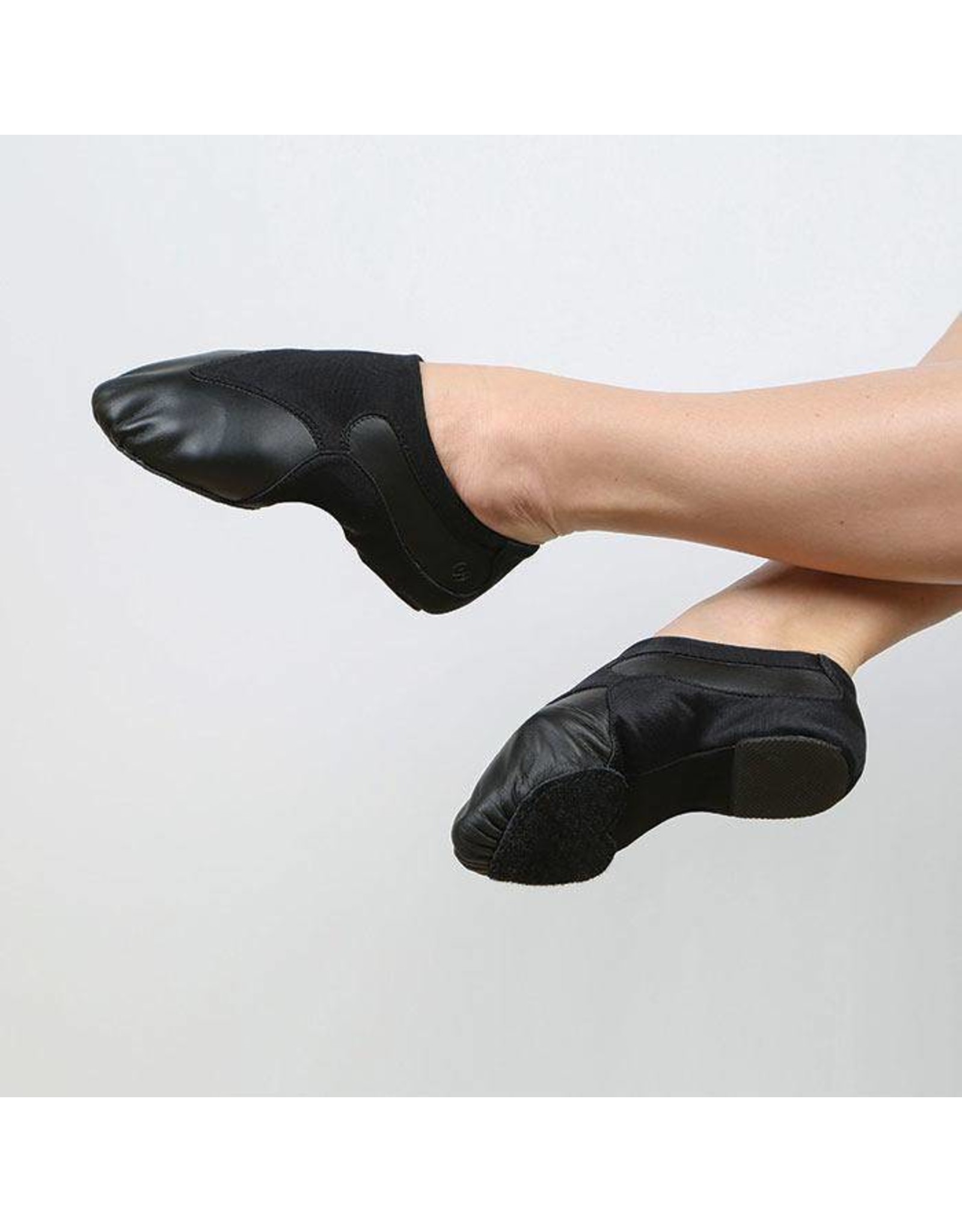 Russian Pointe Motion Jazz Shoe