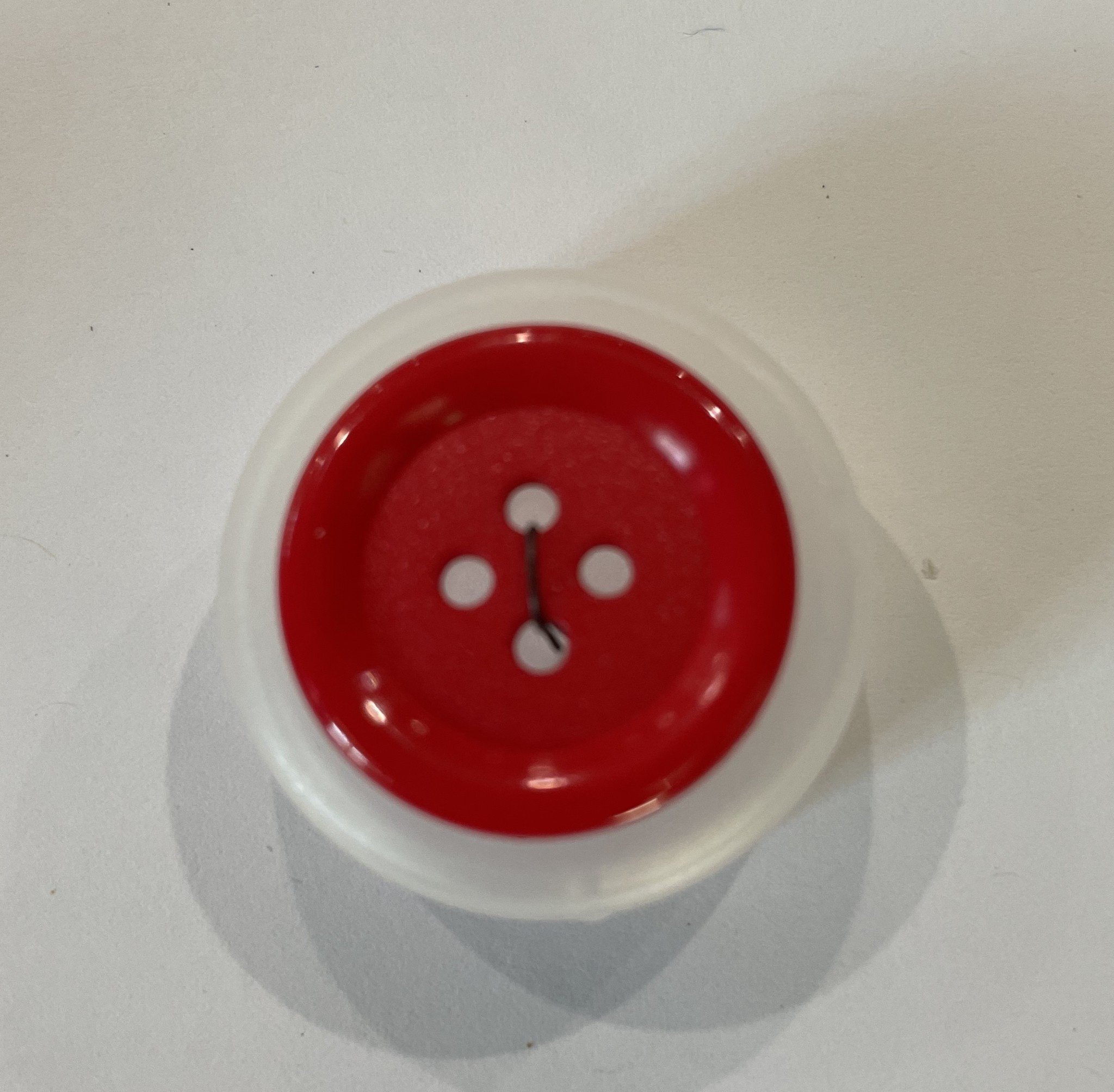 Dill Buttons 231544 Red 4 hole Button 23 mm