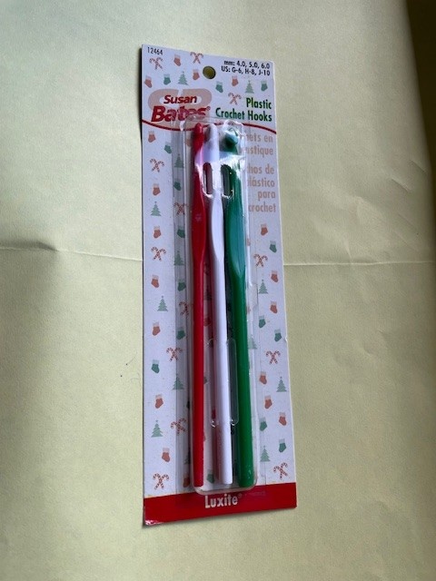 Susan Bates Susan Bates Crochet Beginner Set G H J Christmas Colors
