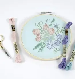 DMC DMC Beginner Embroidery Kit POPPIES