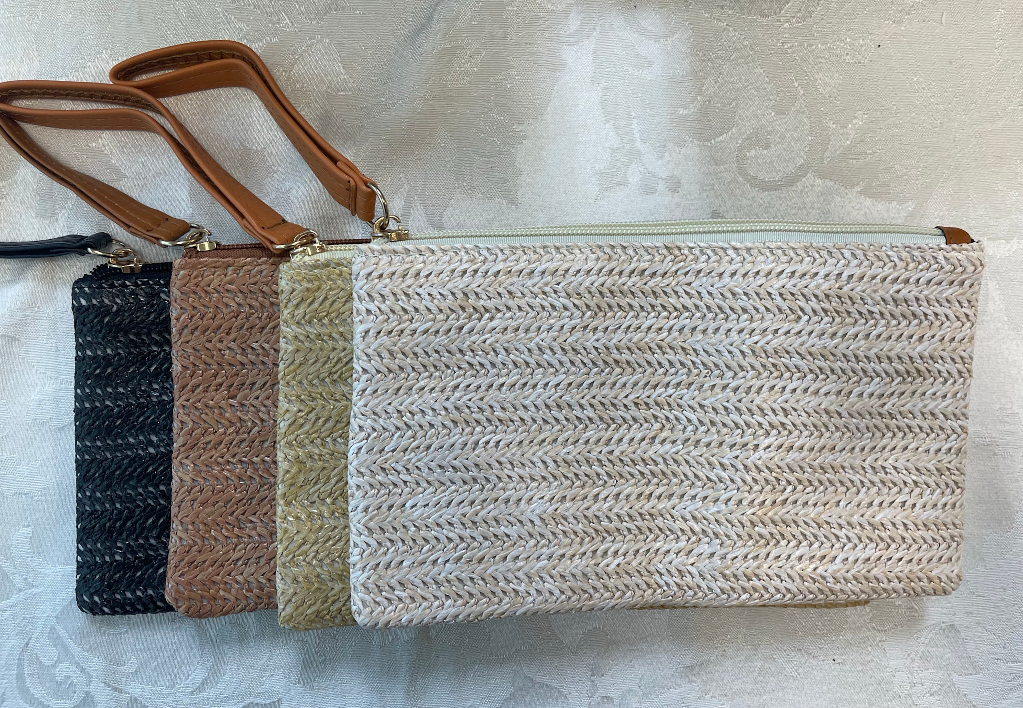 heartstrings Straw Zippered Notions Bag ASST
