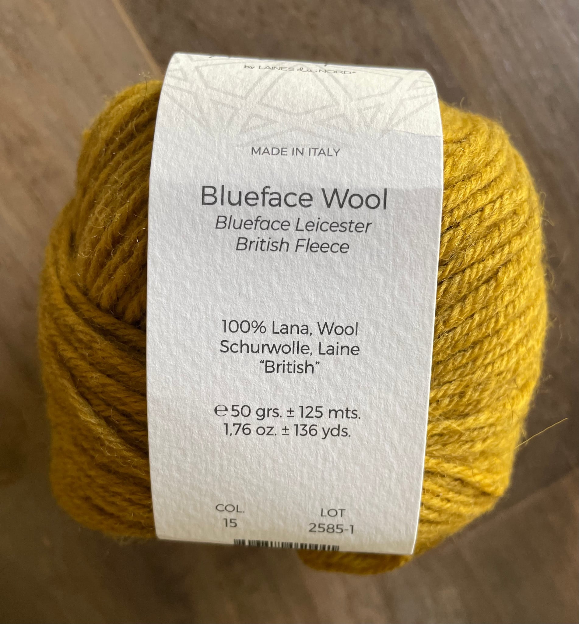 LAINES DU NORD H Couture Blueface Wool 15 HONEY