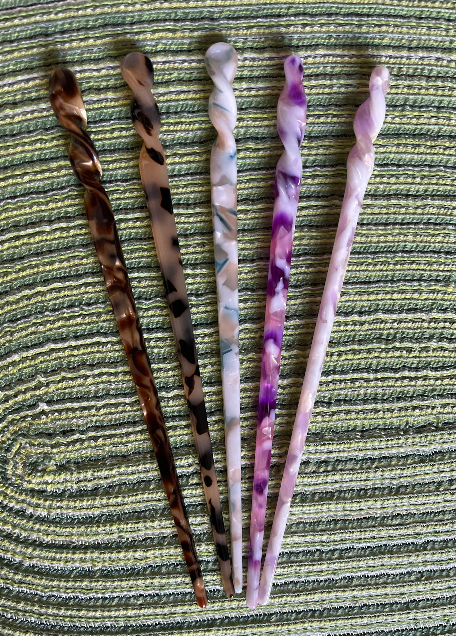 heartstrings Decorative Acetate Shawl Stick Various Colors