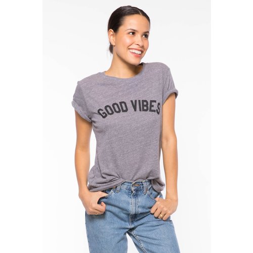 SUBURBAN RIOT SUBURBAN RIOT GOOD VIBES LOOSE TEE SUBURBAN RIOT SUBURBAN RIOT GOOD VIBES LOOSE TEE