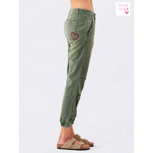 SUNDRY SUNDRY HEART PATCH JOGGER SUNDRY SUNDRY HEART PATCH JOGGER