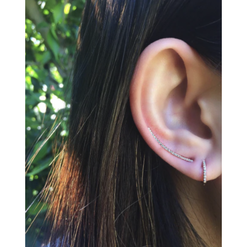EF COLLECTION EF COLLECTION DIAMOND CURVED BAR EAR CUFF EF COLLECTION EF COLLECTION DIAMOND CURVED BAR EAR CUFF