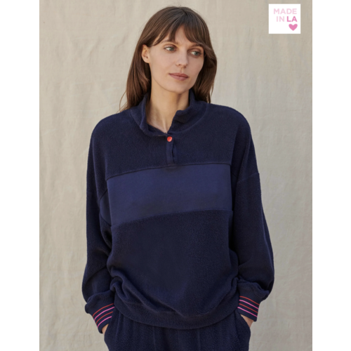 SUNDRY SUNDRY SHERPA COLLAR SWEATSHIRT SUNDRY SUNDRY SHERPA COLLAR SWEATSHIRT