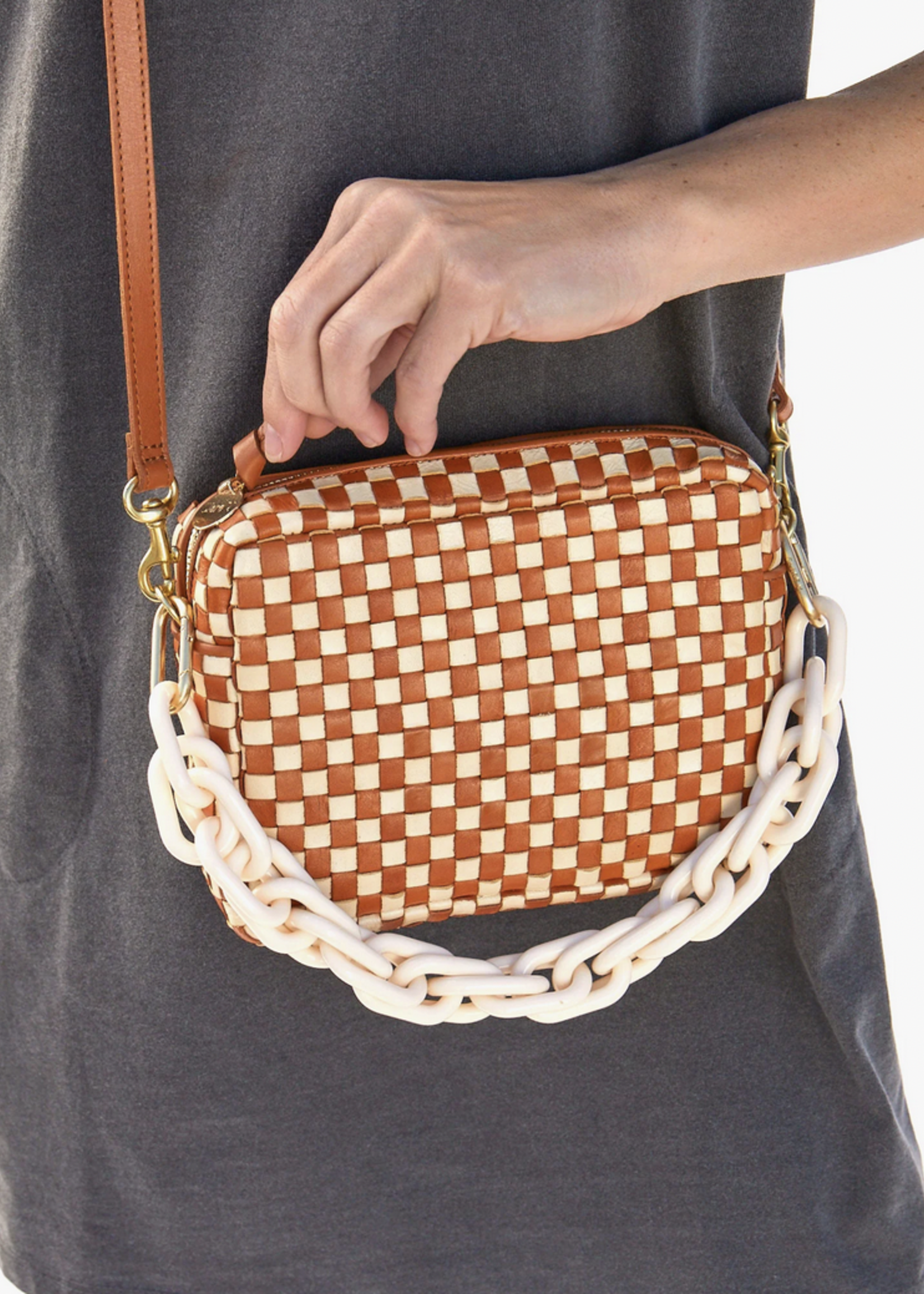 CLARE V. CLARE V. SHORTIE STRAP