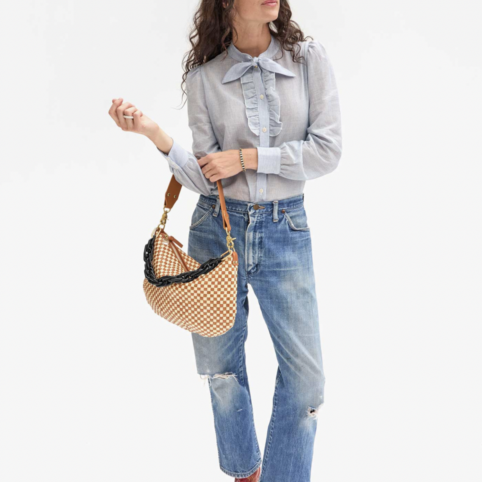 CLARE V. CLARE V. MOYEN MESSENGER