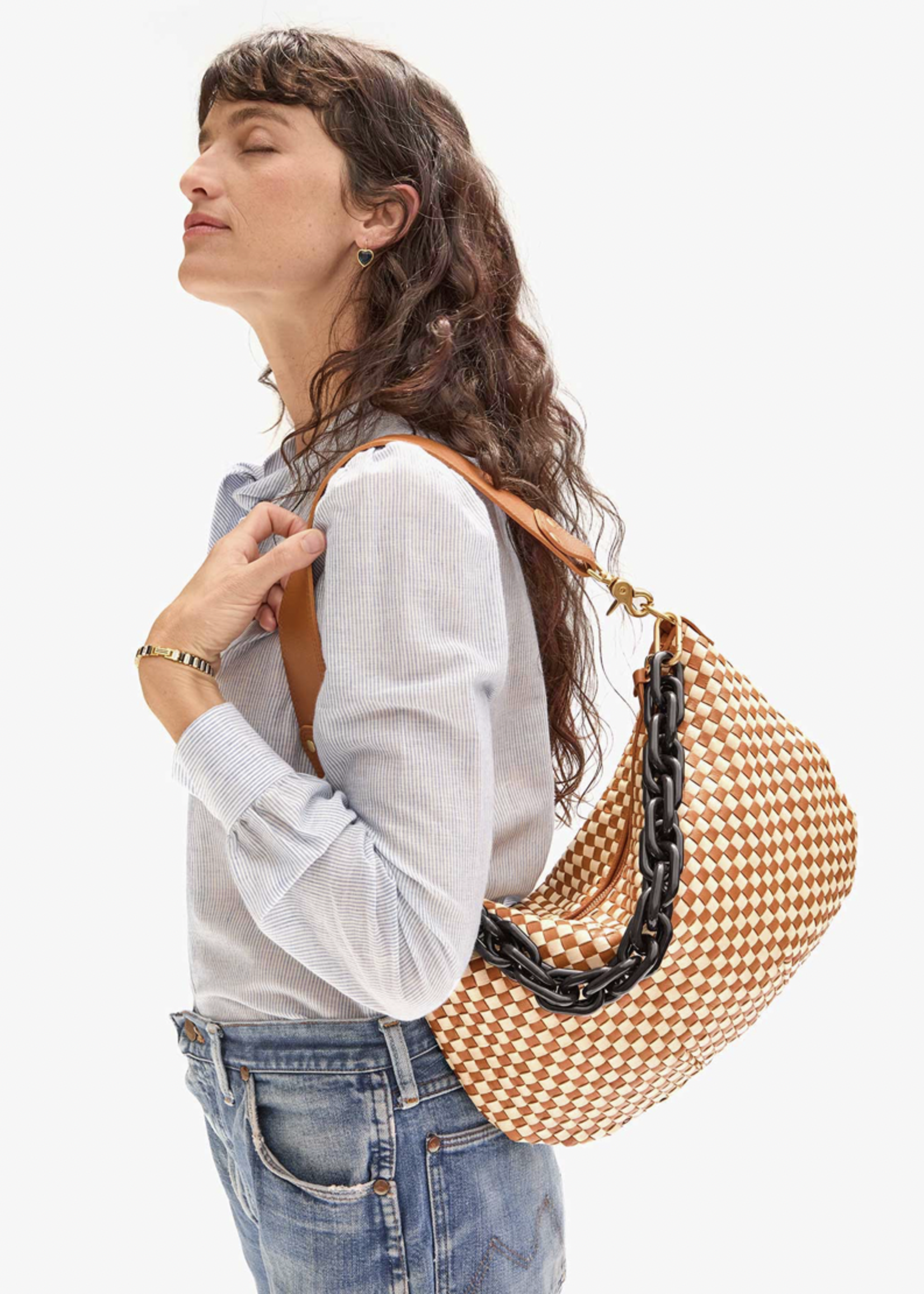 CLARE V. CLARE V. MOYEN MESSENGER