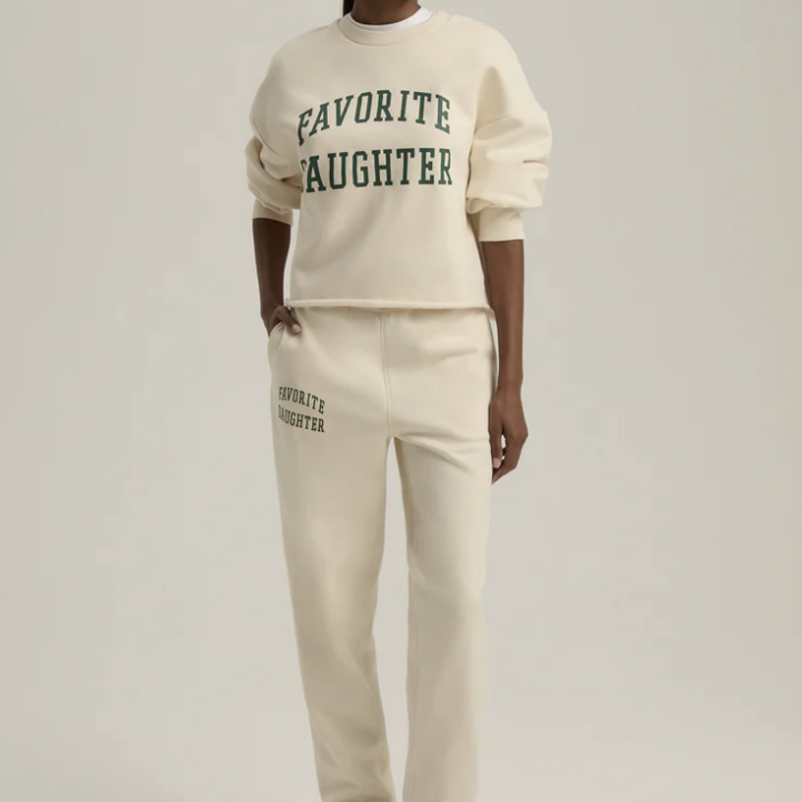 FAVORITE DAUGHTER FAVORITE DAUGHTER CROPPED COLLEGIATE SWEATSHIRT