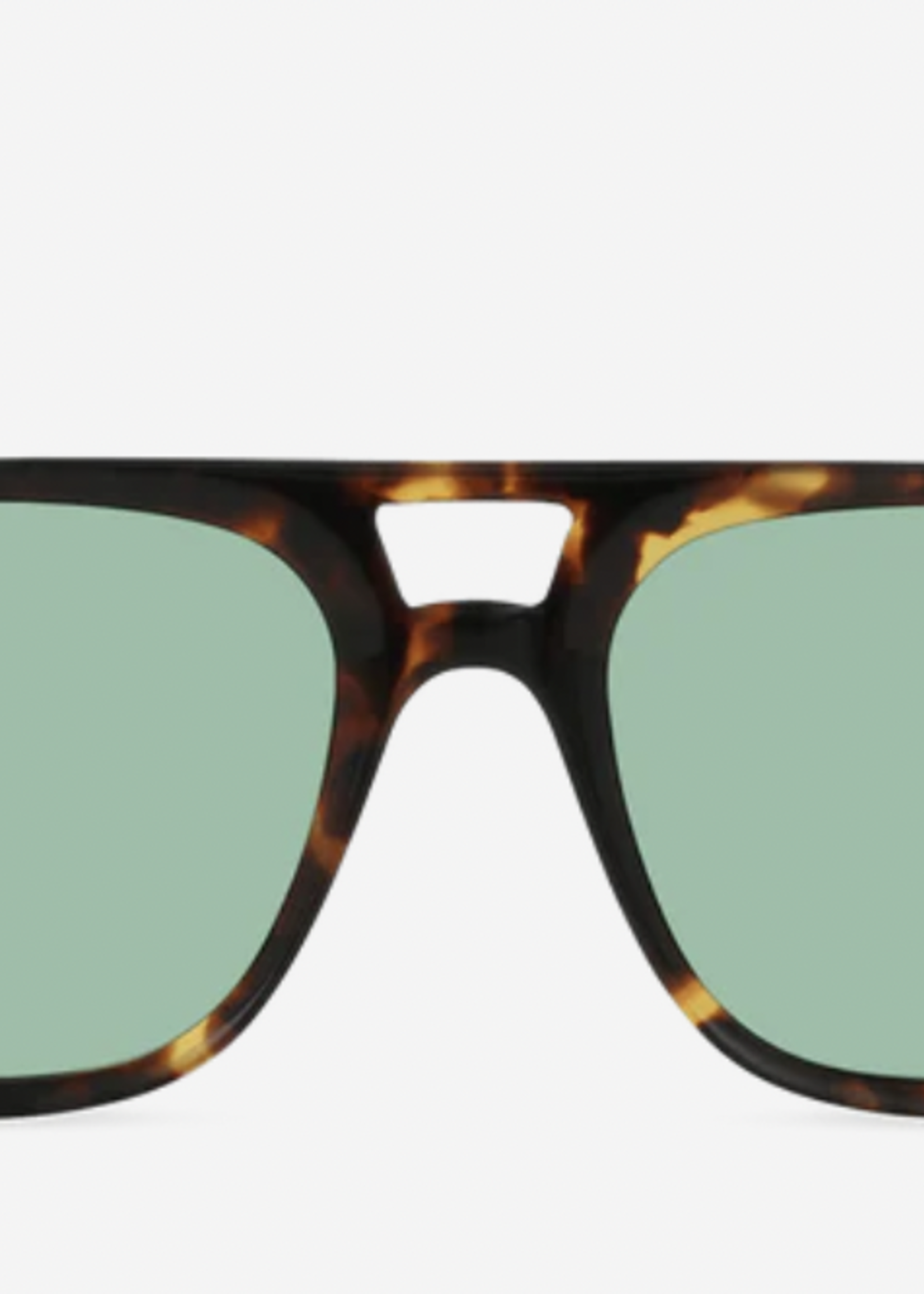 RAEN RAEN RIFKA SUNGLASSES