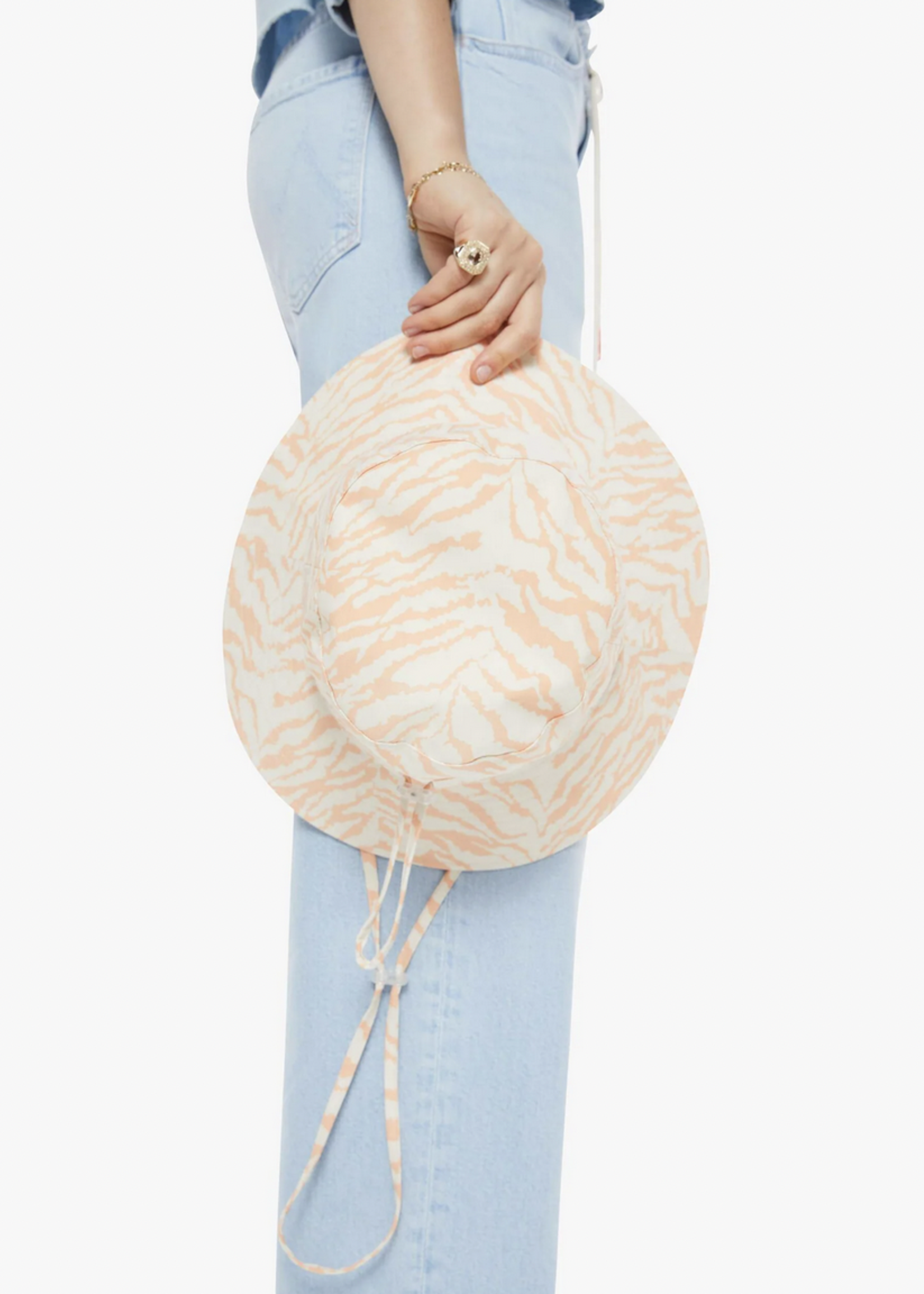 MOTHER MOTHER THE SHADY CHARACTER BUCKET HAT