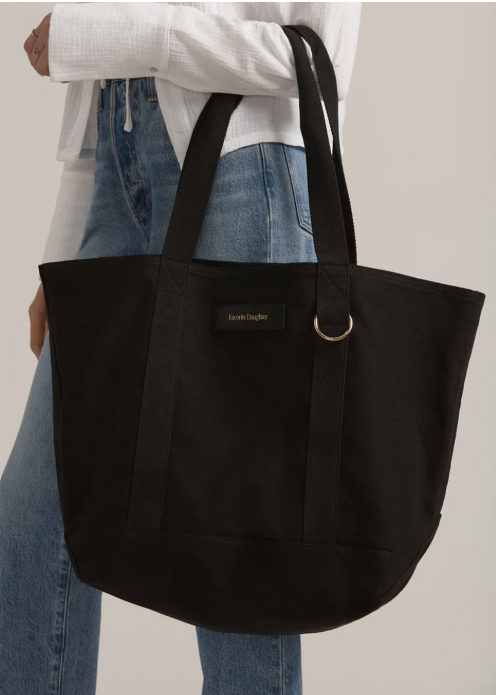 FAVORITE DAUGHTER FAVORITE DAUGHTER TRAVEL TOTE