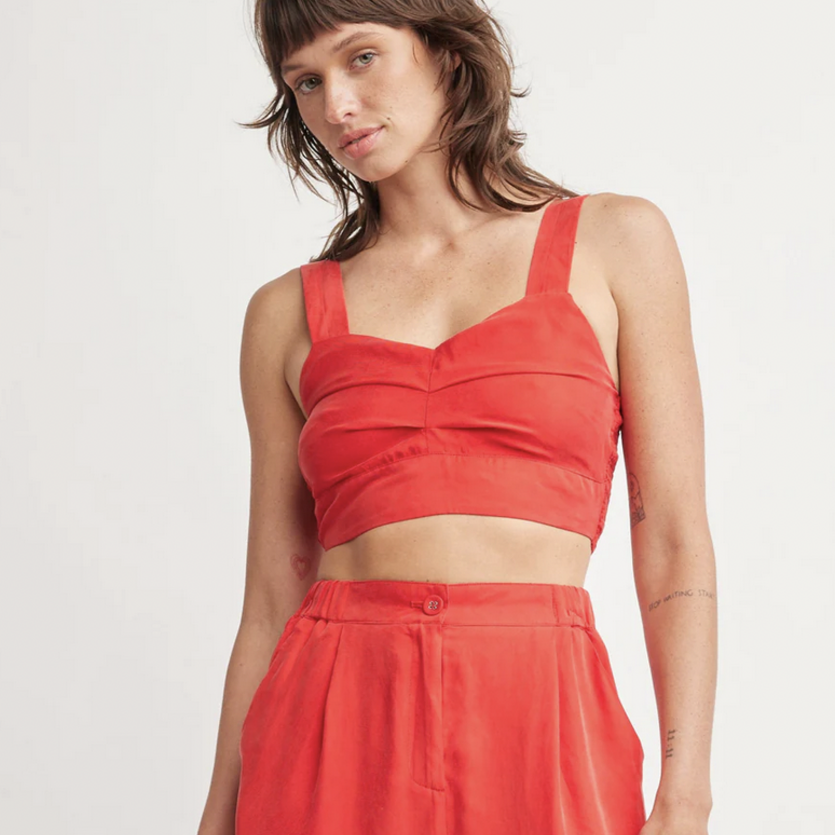 SELF CONTRAST SELF CONTRAST KORI CROP TANK