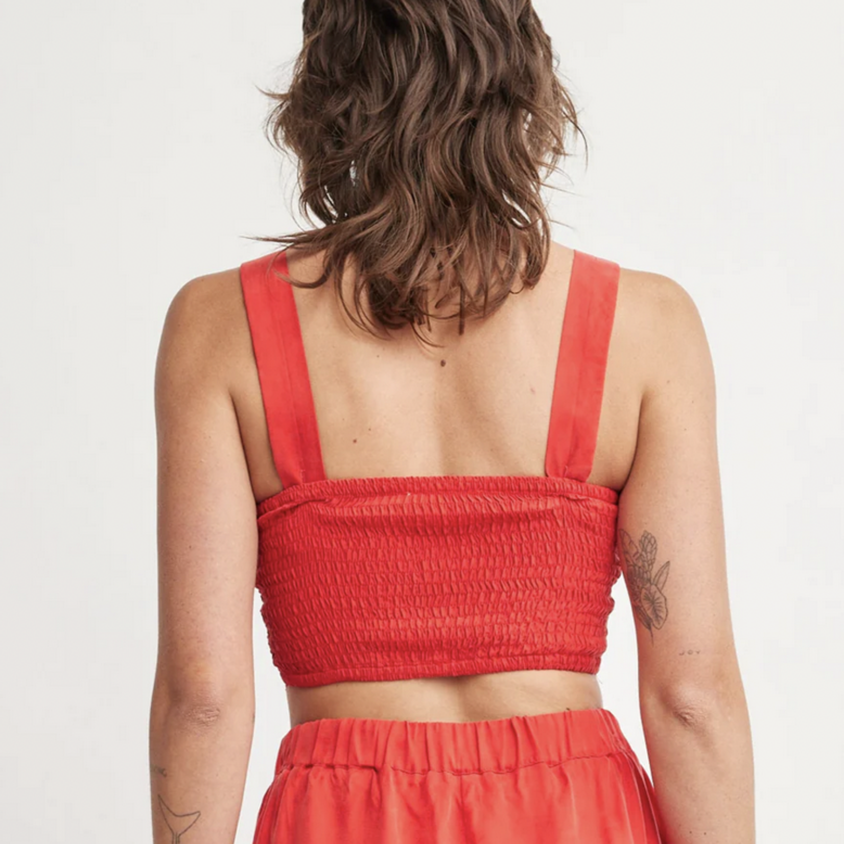 SELF CONTRAST SELF CONTRAST KORI CROP TANK