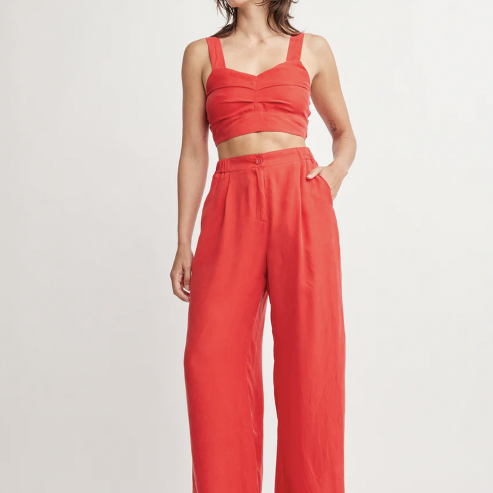 SELF CONTRAST SELF CONTRAST KORI CROP TANK