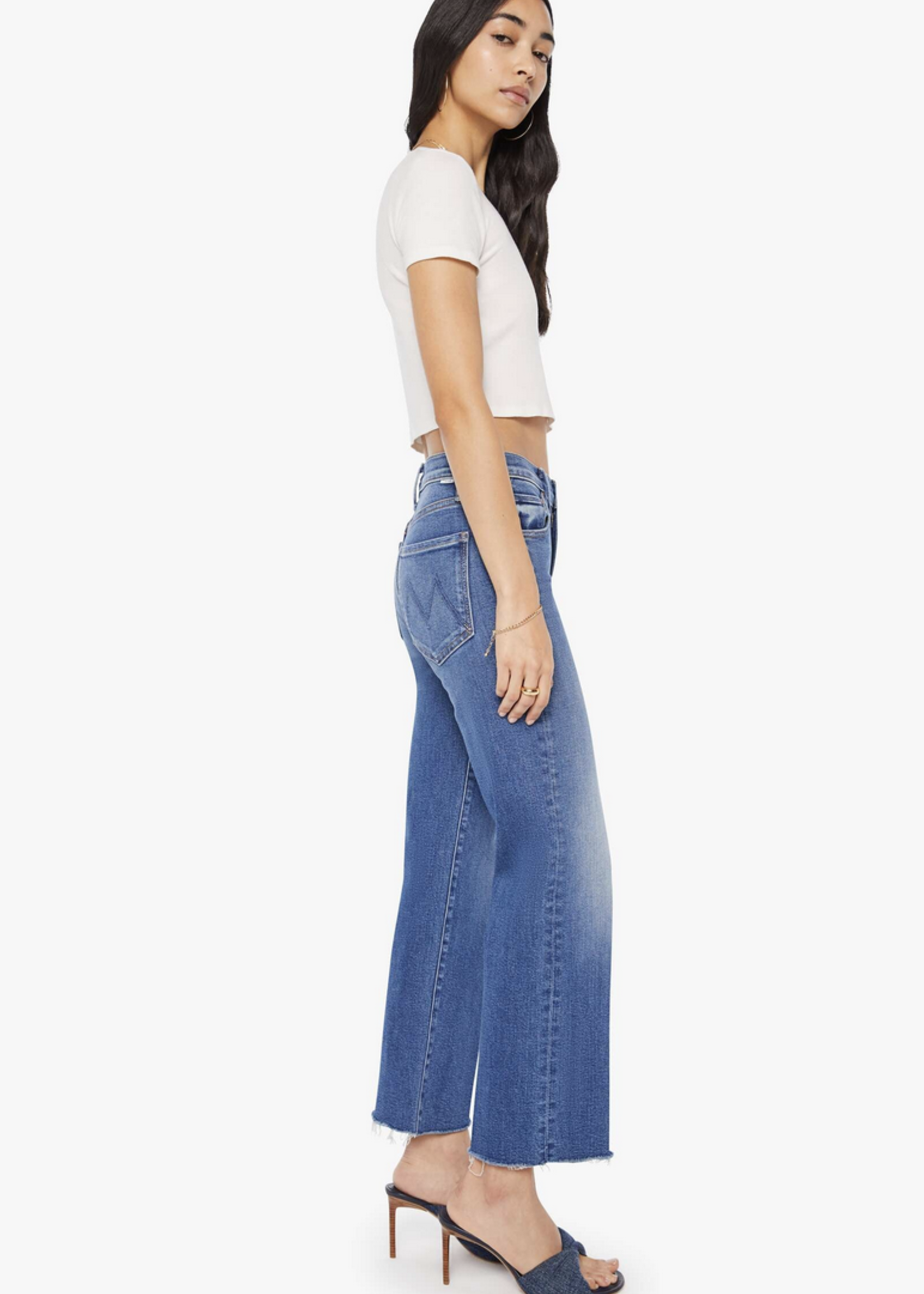 MOTHER MOTHER MID RISE RAMBLER ZIP ANKLE FRAY