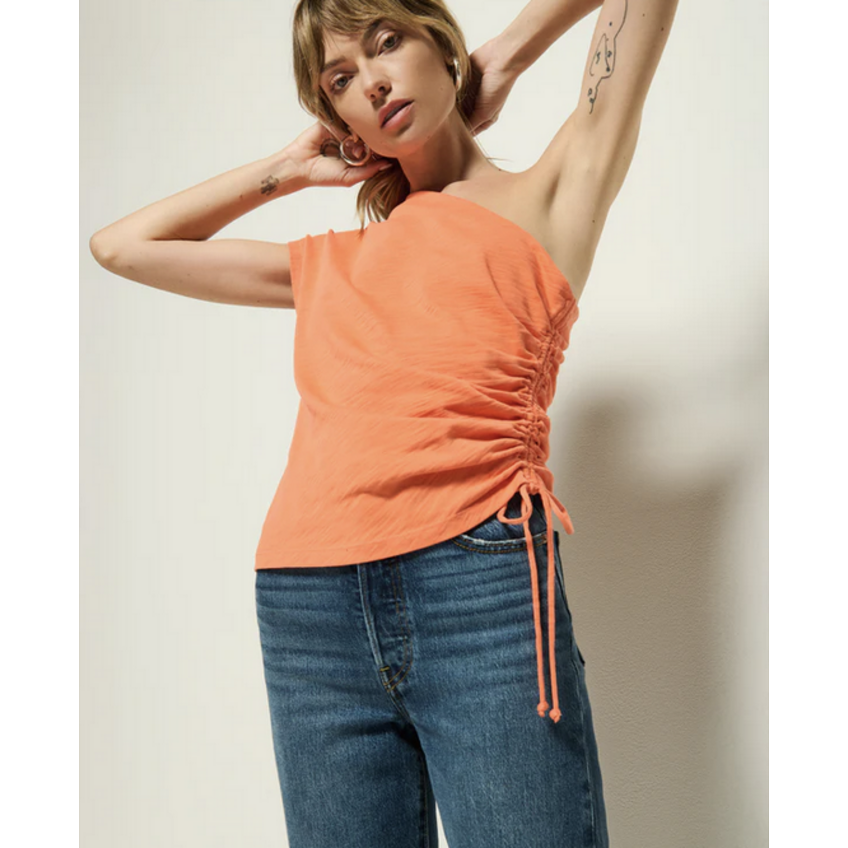 NATION LTD NATION JAYLEN ASYMMETRICAL TEE
