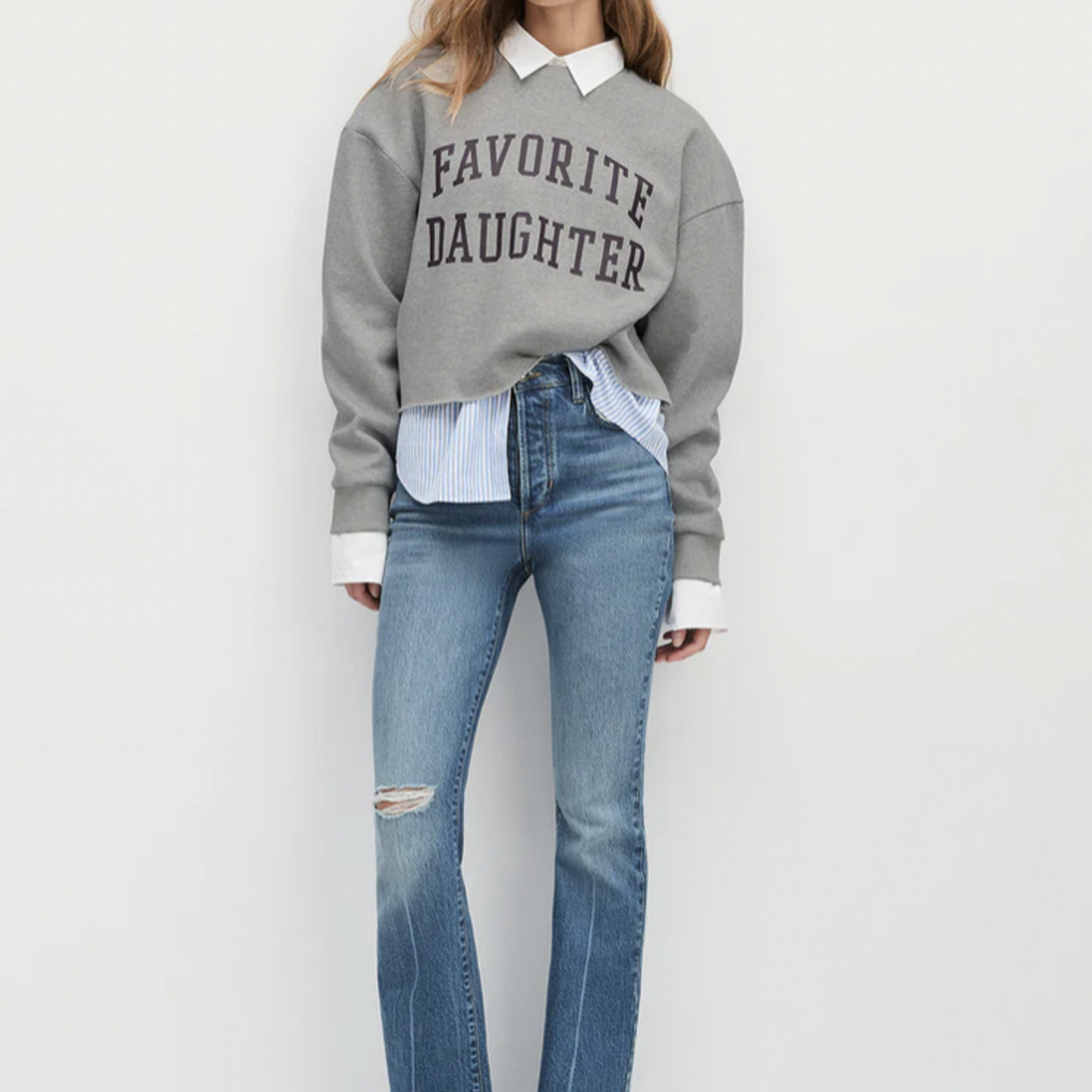 FAVORITE DAUGHTER CROPPED COLLEGIATE SWEATSHIRT