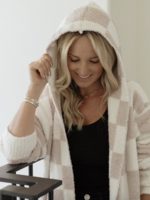 LOCAL BEACH HOODED ROBE